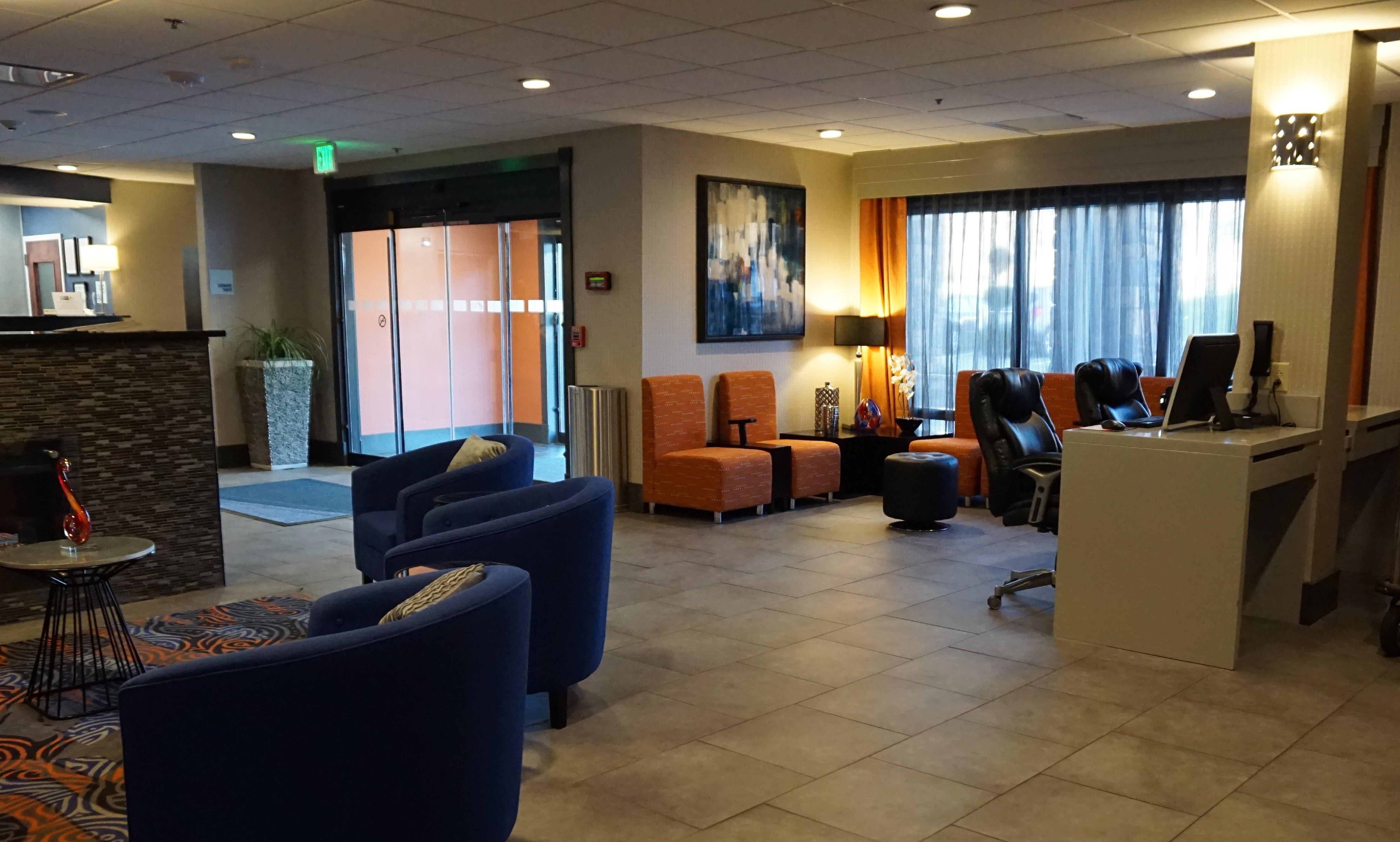 Holiday Inn Express & Suites Nashville Southeast - Antioch By Ihg Exterior foto